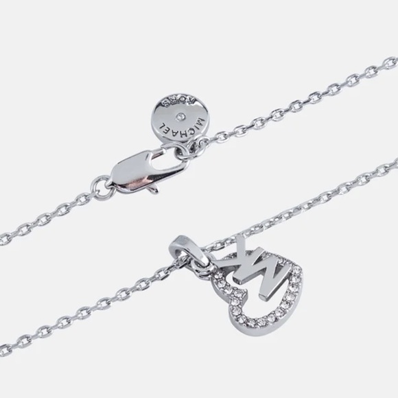 Michael Kors necklace - Picture 2 of 7